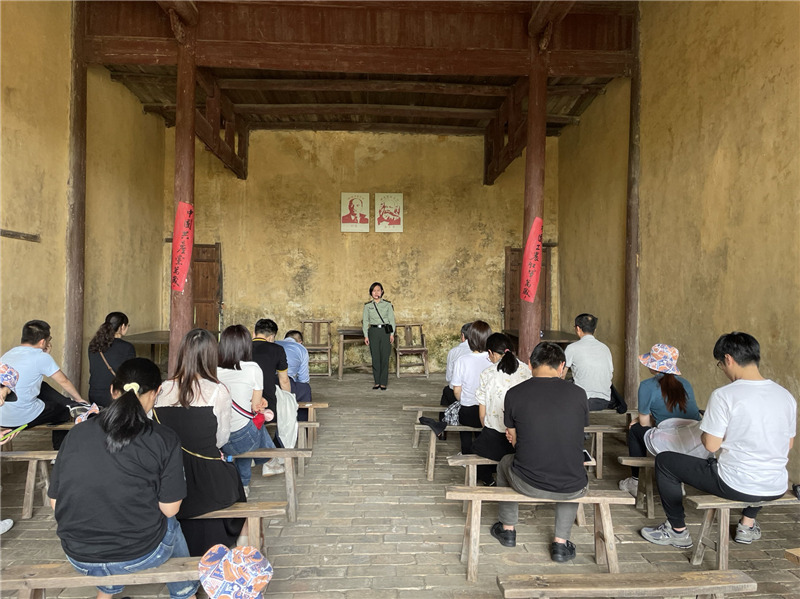 现场授课：《八子参军》.jpg
